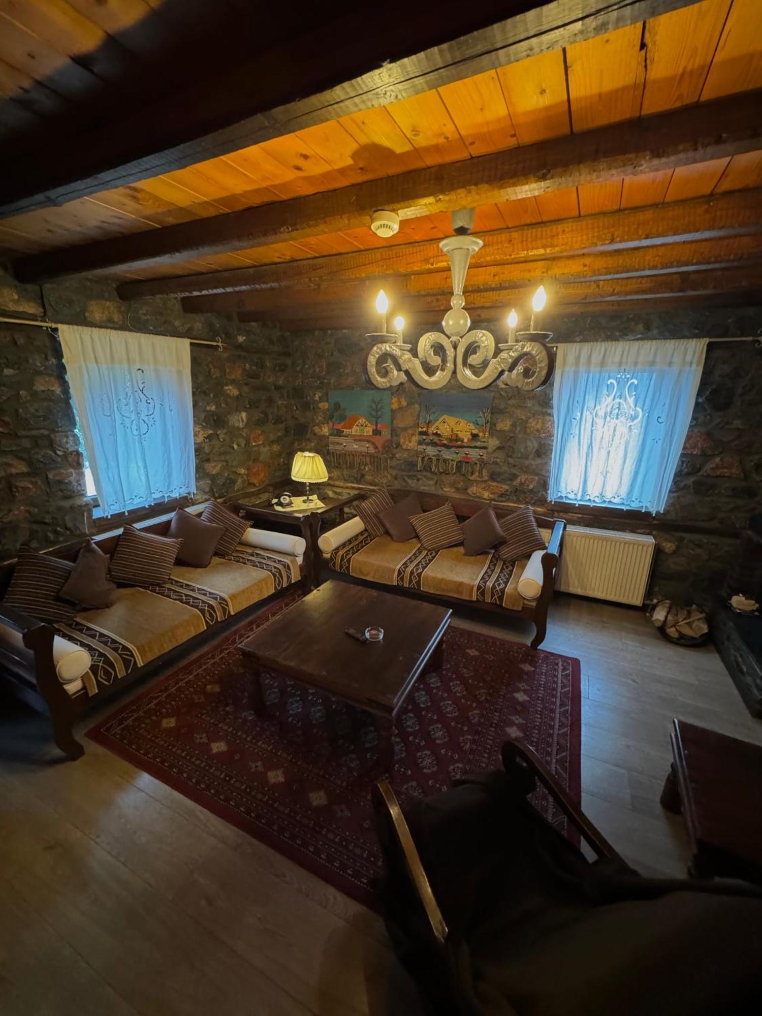 Chalet Asteras Tou Vorra パライオス・アギオス・アタナシオス エクステリア 写真